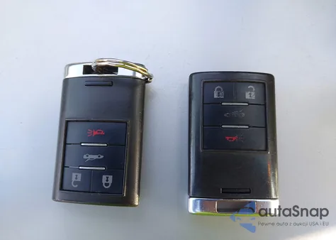 2011 Chevrolet Corvette z USA, uszkodzony, nr VIN 1G1YG2DW8B5112441